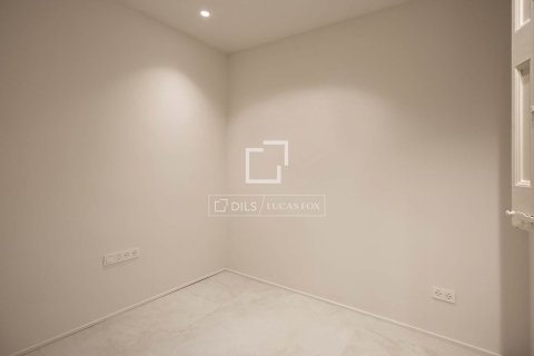 3 bedrooms apartment for sale in Barcelona, Catalonia, Spain № 6367 - photo 17