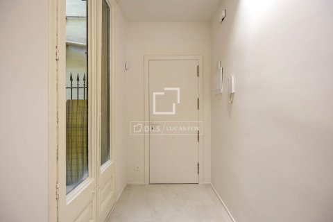 3 bedrooms apartment for sale in Barcelona, Catalonia, Spain № 6367 - photo 25
