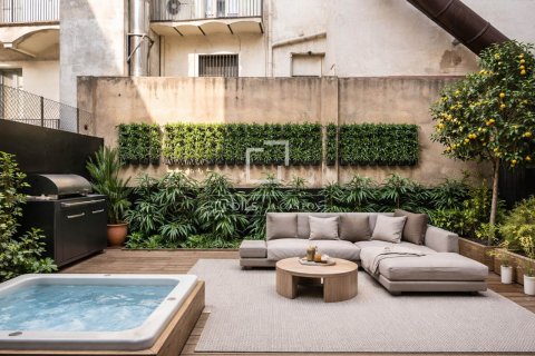 3 bedrooms apartment for sale in Barcelona, Catalonia, Spain № 6367