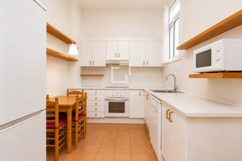 Apartamento de 3 dormitorios en venta en Barcelona, Cataluña, Spain № 7256 - foto 28