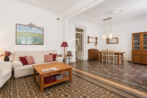 Apartamento de 3 dormitorios en venta en Barcelona, Cataluña, Spain № 7256 - foto 23