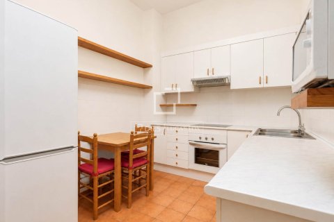 Apartamento de 3 dormitorios en venta en Barcelona, Cataluña, Spain № 7256 - foto 15