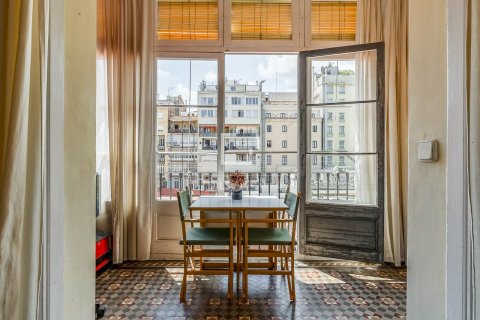 Apartamento de 3 dormitorios en venta en Barcelona, Cataluña, Spain № 7256 - foto 20