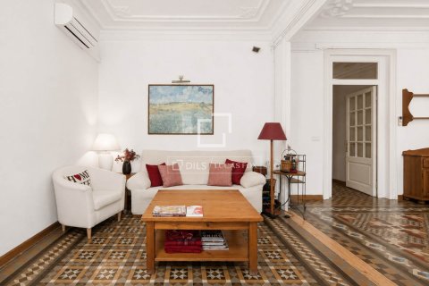 Apartamento de 3 dormitorios en venta en Barcelona, Cataluña, Spain № 7256 - foto 24