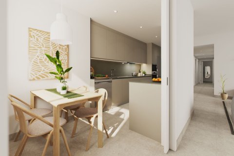 3 bedrooms apartment for sale in L'Hospitalet de Llobregat, Barcelona, Catalonia, Spain № 6311 - photo 5