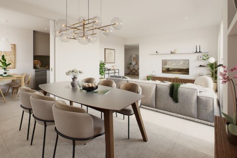 4 bedrooms apartment for sale in L'Hospitalet de Llobregat, Barcelona, Catalonia, Spain № 6312 - photo 3