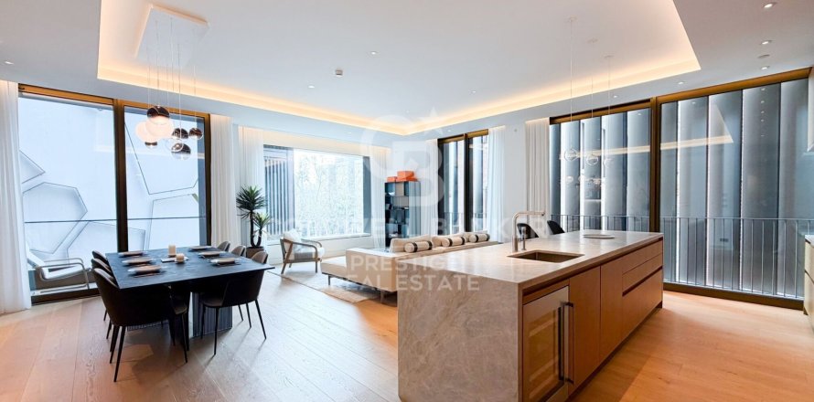 2 bedrooms apartment for sale in Barcelona, Catalonia, Spain № 7935
