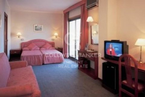 2000 sq.m. hotel for sale in Calella, Barcelona, Catalonia, Spain № 7933 - photo 5