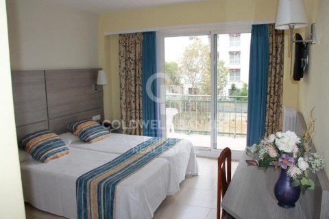 2000 sq.m. hotel for sale in Calella, Barcelona, Catalonia, Spain № 7933 - photo 4