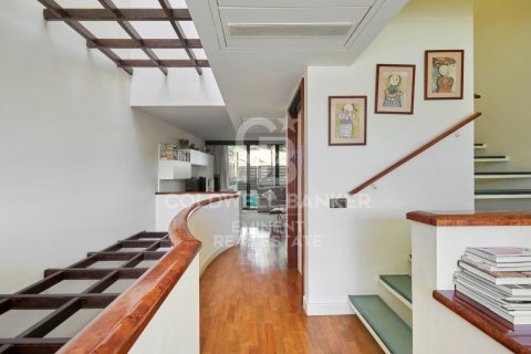 Сasa de 5 dormitorios en venta en Barcelona, Cataluña, Spain № 7934 - foto 20