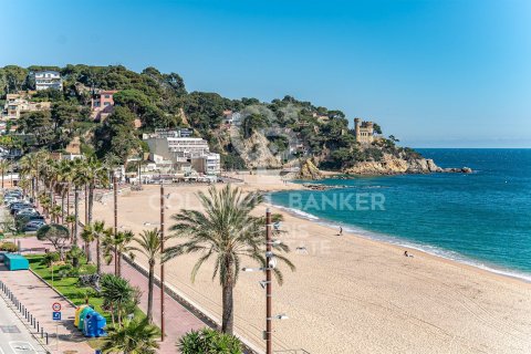 5 bedrooms apartment for sale in Lloret de Mar, Girona, Catalonia, Spain № 7932