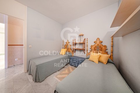 5 bedrooms apartment for sale in Lloret de Mar, Girona, Catalonia, Spain № 7932 - photo 2
