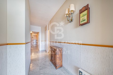 5 bedrooms apartment for sale in Lloret de Mar, Girona, Catalonia, Spain № 7932 - photo 9