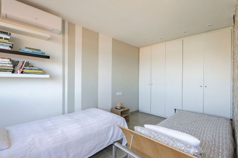 Сasa de 6 dormitorios en venta en Sitges, Barcelona, Cataluña, Spain № 7640 - foto 28