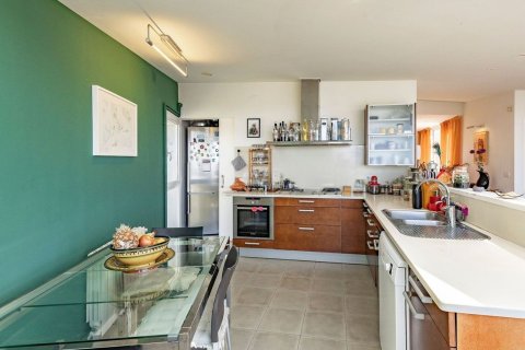 Сasa de 6 dormitorios en venta en Sitges, Barcelona, Cataluña, Spain № 7640 - foto 17