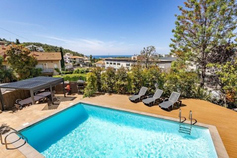 Сasa de 6 dormitorios en venta en Sitges, Barcelona, Cataluña, Spain № 7640 - foto 4