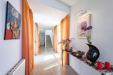 Сasa de 6 dormitorios en venta en Sitges, Barcelona, Cataluña, Spain № 7640 - foto 24
