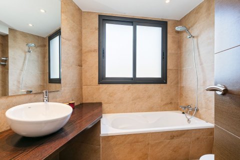 Купить дом в Ситжес, Испания с 6 комнат, 309м², № 7637 - фото 29