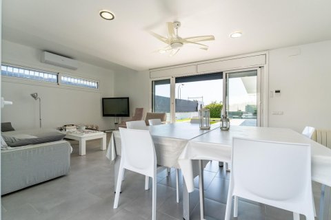 Купить дом в Каталония, Испания с 4 комнаты, 161м², № 7635 - фото 9