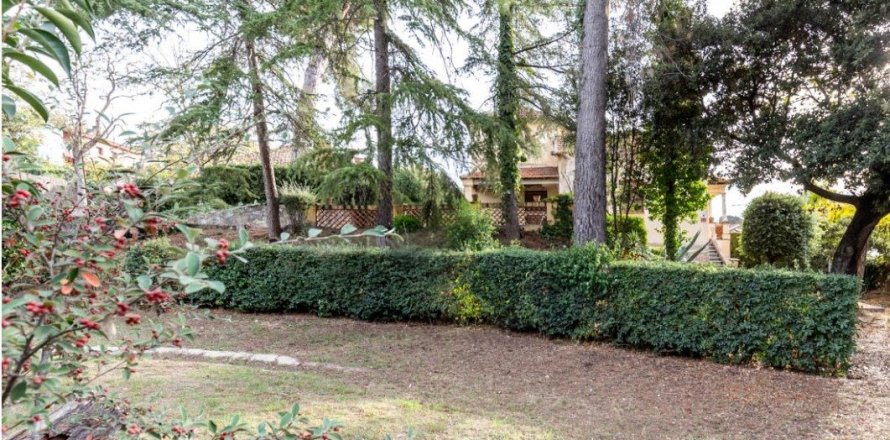 land plot for sale in Sant Cugat Del Valles, Barcelona, Catalonia, Spain № 1329