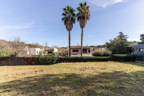 land plot for sale in Sant Cugat Del Valles, Barcelona, Catalonia, Spain № 1330 - photo 4