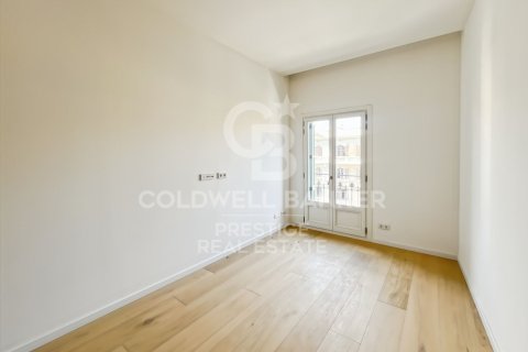 Apartamento de 1 dormitorio en venta en Barcelona, Cataluña, Spain № 7852 - foto 14