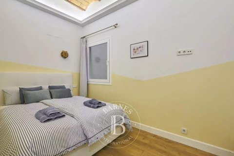 3 bedrooms apartment for sale in Eixample, Barcelona, Catalonia, Spain № 2474 - photo 11