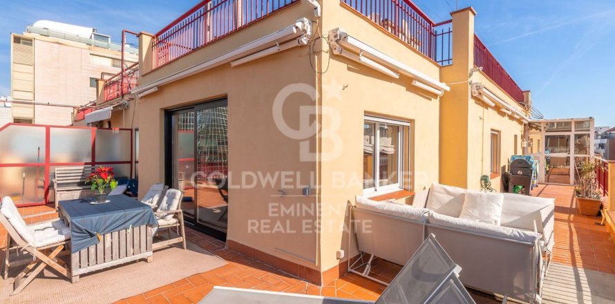3 bedrooms penthouse for sale in Barcelona, Catalonia, Spain № 5249