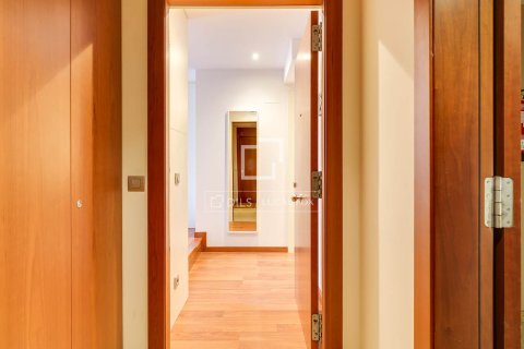 2 bedrooms apartment for sale in Barcelona, Catalonia, Spain № 6501 - photo 23