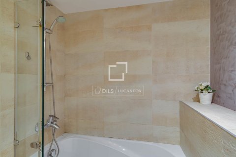 2 bedrooms apartment for sale in Barcelona, Catalonia, Spain № 6501 - photo 9