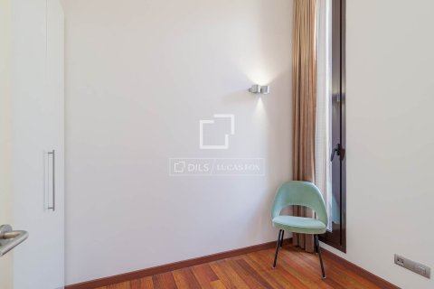 2 bedrooms apartment for sale in Barcelona, Catalonia, Spain № 6501 - photo 25