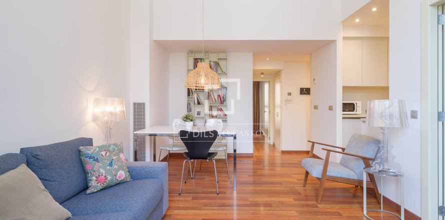 2 bedrooms apartment for sale in Barcelona, Catalonia, Spain № 6501