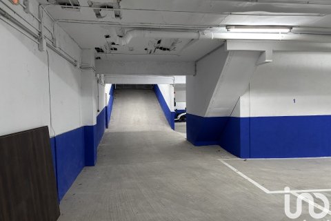 363 sq.m. parking for rent in Barcelona, Catalonia, Spain № 5134 - photo 3