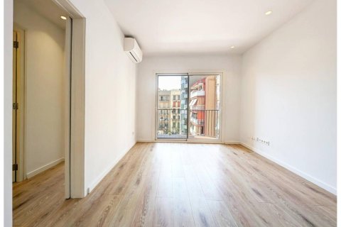 4 bedrooms apartment for sale in Eixample, Barcelona, Catalonia, Spain № 2522
