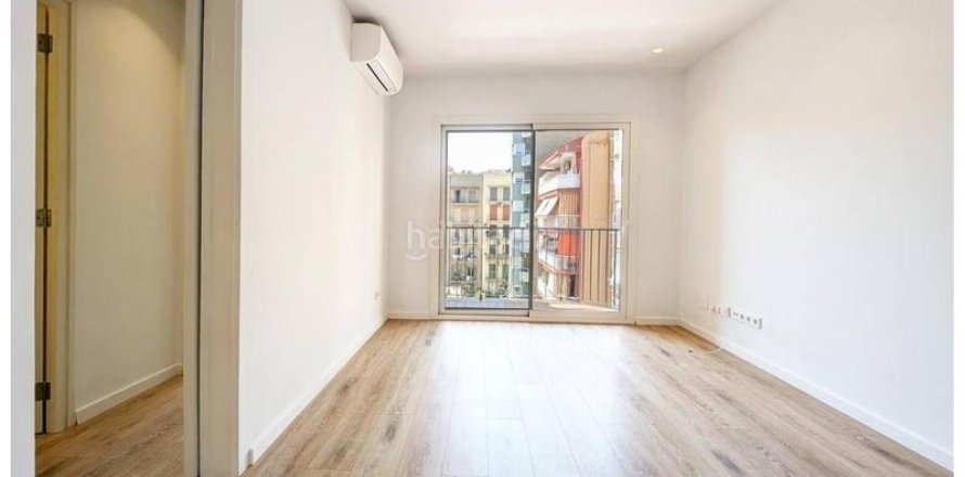 4 chambres apartment à vendre à Eixample, Barcelona, Catalonia, Spain № 2521