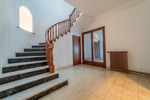 6 bedrooms townhouse for sale in El Masnou, Barcelona, Catalonia, Spain № 1652 - photo 19