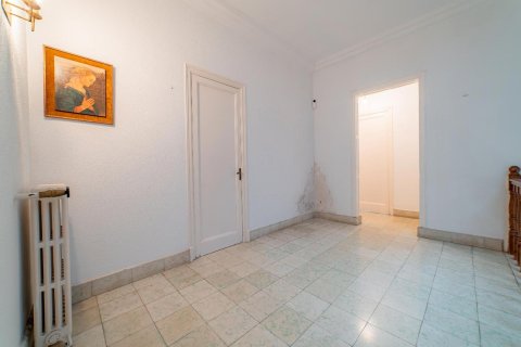 6 bedrooms townhouse for sale in El Masnou, Barcelona, Catalonia, Spain № 1652 - photo 24