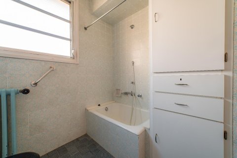 6 bedrooms townhouse for sale in El Masnou, Barcelona, Catalonia, Spain № 1652 - photo 29