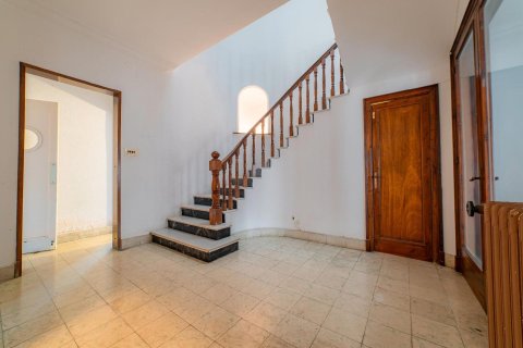 6 bedrooms townhouse for sale in El Masnou, Barcelona, Catalonia, Spain № 1652 - photo 20