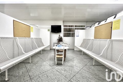 1 bedroom commercial property for sale in Barcelona, Catalonia, Spain № 8408 - photo 5
