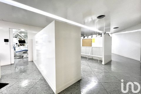 1 bedroom commercial property for sale in Barcelona, Catalonia, Spain № 8408 - photo 6