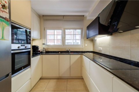 5 bedrooms apartment for sale in Gava, Barcelona, Catalonia, Spain № 8441 - photo 11