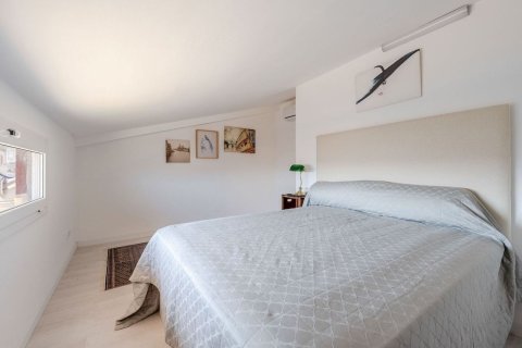2 bedrooms apartment for sale in Barcelona, Catalonia, Spain № 8446 - photo 9