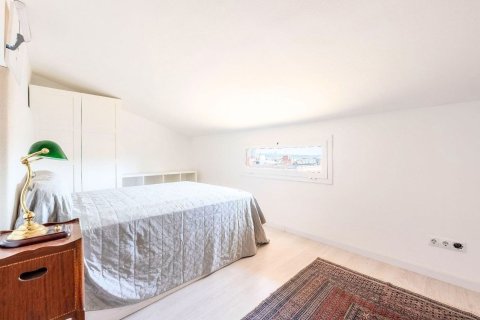 2 bedrooms apartment for sale in Barcelona, Catalonia, Spain № 8446 - photo 12