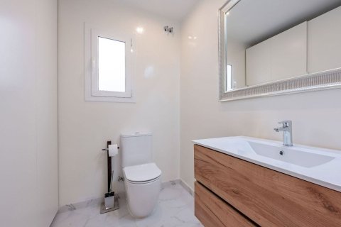 2 bedrooms apartment for sale in Barcelona, Catalonia, Spain № 8446 - photo 21