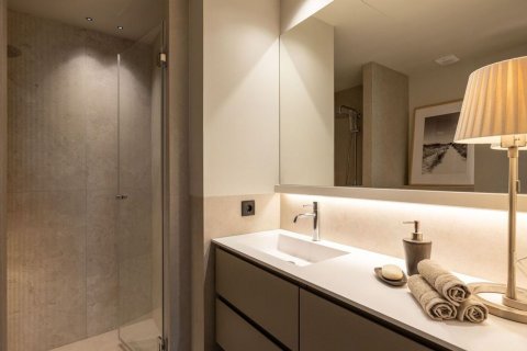 5 bedrooms apartment for sale in Barcelona, Catalonia, Spain № 8440 - photo 20