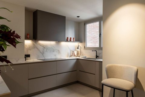5 bedrooms apartment for sale in Barcelona, Catalonia, Spain № 8440 - photo 15