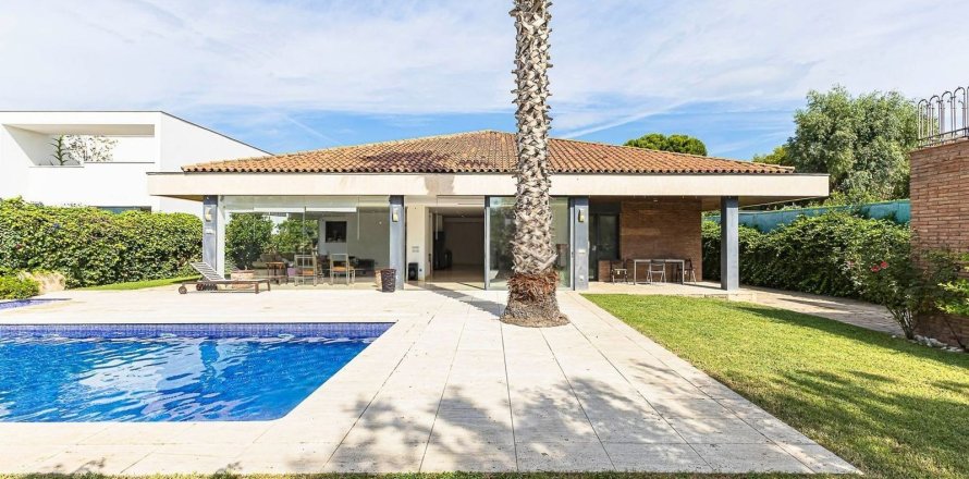 4 bedrooms house for sale in Esplugues de Llobregat, Barcelona, Catalonia, Spain № 8445