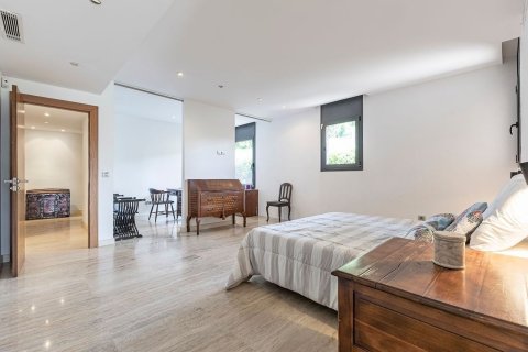 4 bedrooms house for sale in Esplugues de Llobregat, Barcelona, Catalonia, Spain № 8445 - photo 25