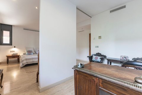 4 bedrooms house for sale in Esplugues de Llobregat, Barcelona, Catalonia, Spain № 8445 - photo 26